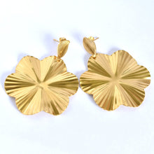 Afbeelding in Gallery-weergave laden, Flora-A oorbellen