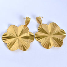 Afbeelding in Gallery-weergave laden, Flora-A oorbellen